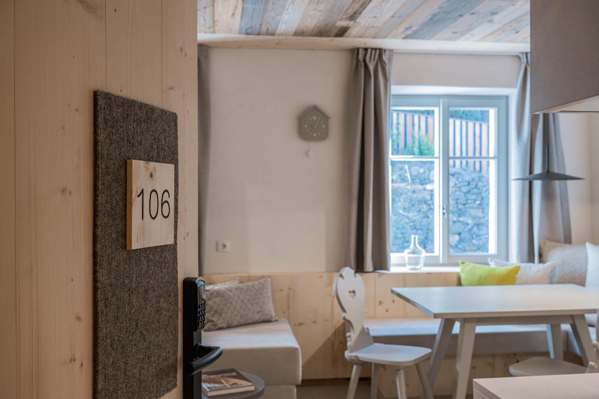 Ferienwohnung Ansitz Pontegardena Waidbruck Exterior foto